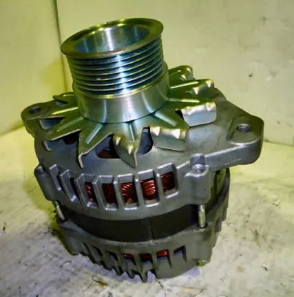 Фото №0 Генератор Hitachi 8980298921