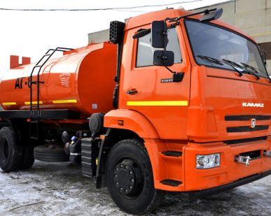 фото Автогудронатор ДС- 53605 на КАМАЗ 53606 метан