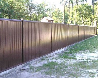 фото Заборы из профнастила "под ключ".