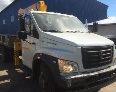 фото Газон Next с манипулятором КМУ SOOSAN SC335