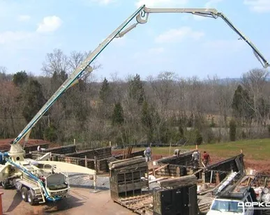 фото Услуги бетононасоса