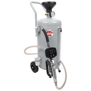 фото Нагнетатель масла мобильный, с пневмоприводом, 24 л, цифровой счетчик, APAC арт. 1914