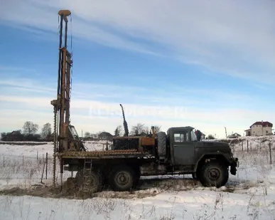 фото Бурение скважин под воду