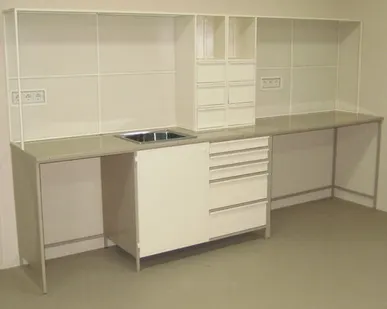 фото Верстак по индивидуальному заказу ВИ 17 3200х500х1800