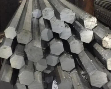 фото Шестигранник 41 мм ст 09г2с ГОСТ 2879