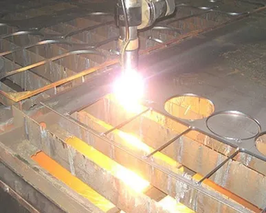 фото Плазморезка, с возможностью резки под фаску, пять шпиндалей