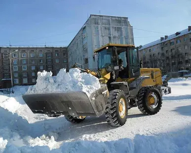 фото Уборка снега