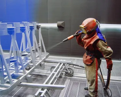 фото Пескоструйная обработка металла