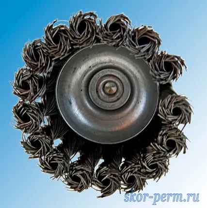 Фото №1 Щетка металлическая для дрели 75 чашка крученая