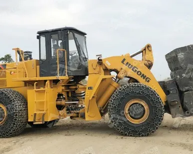 фото LiuGong CLGF330 вилочный погрузчик 33 тонны