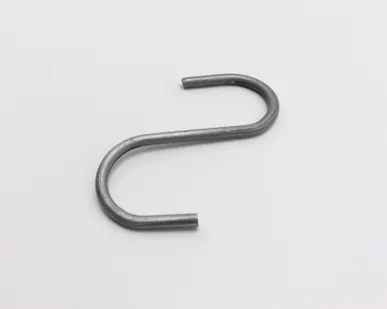 фото Крючок S-образный