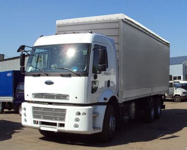 фото Автомобиль бортовой Ford Cargo колесная база 4,7/5,5м. 2532 НR 6х2 (высокая