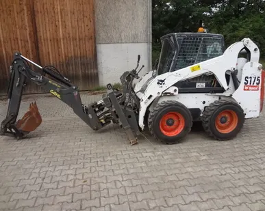 фото Услуги аренды минипогрузчика 0,9 т