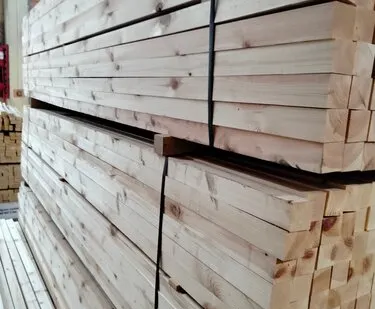 фото Брус профилированный сухой строганый 40*50*3.0