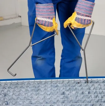 Фото №0 Ключи для снятия решеток со сточных поддонов