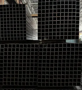 фото Профильная труба 40х40х2