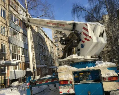 фото Аренда автовышки (автогидроподъемника) BRONTO SKYLIFT S32HDT, Ярославль