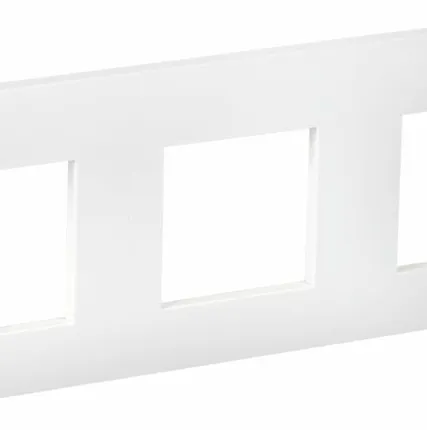 Фото №0 SKANDY Рамка 3-местная SK-F03W арктический белый IEK