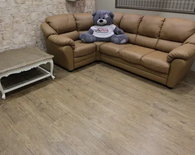 фото Покрытие напольное Decoria Mild Tile 1402 Дуб Ричи 2T/DW