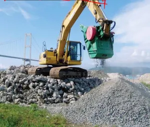 Фото №1 Дробильный ковш / навесная щековая дробилка UEDA NUJ-300 в Москве