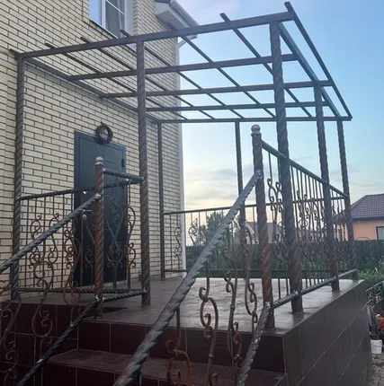 Фото №0 Навес