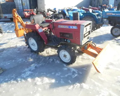 фото Японский минитрактор – экскаватор с отвалом Shibaura SL 1543 4 wd