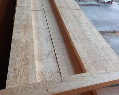 фото Доска обрезная 47х200