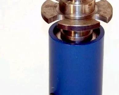 фото Вертлюжок фланцевый 1-16