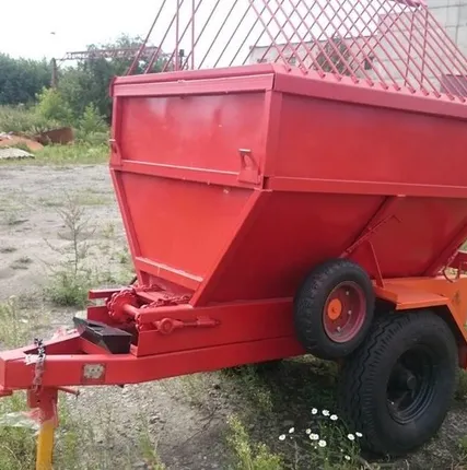 Фото №0 Прицепной пескоразбрасыватель