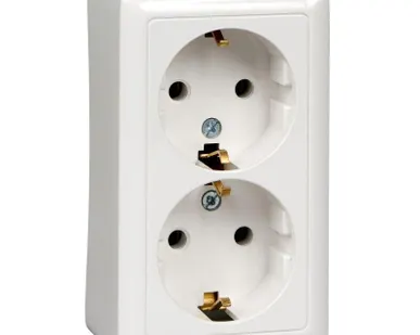 фото Розетка 2-м ОП Хит 16А 250В без защ. шторок с заземл. бел. SchE RA16-238-B
