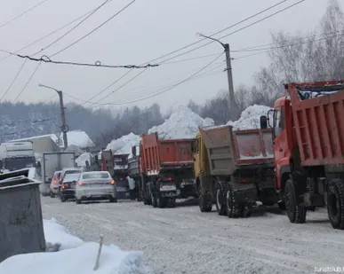 фото Вывозим снег Камаз 8м3