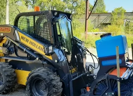 Фото №0 Аренда мини-погрузчика New Holland L225, Пенза
