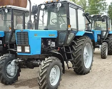 фото Беларус 82.1-23/12-23/32