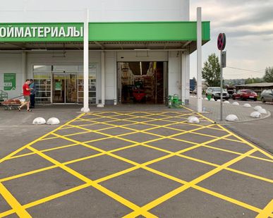 фото Нанесение дорожной разметки