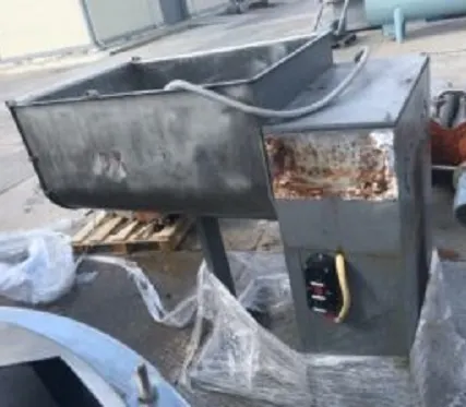 Фото №0 Фаршемешалка, объем 335л, боковая выгрузка с подъемником Б/У в Москве