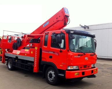 фото Автовышка Horyong SKY320-32м на шасси Hyundai HD120 2012 г. в.