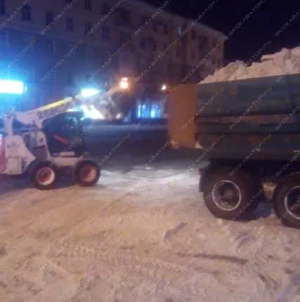 Фото №0 Аренда мини-погрузчика Bobcat S530, Омск