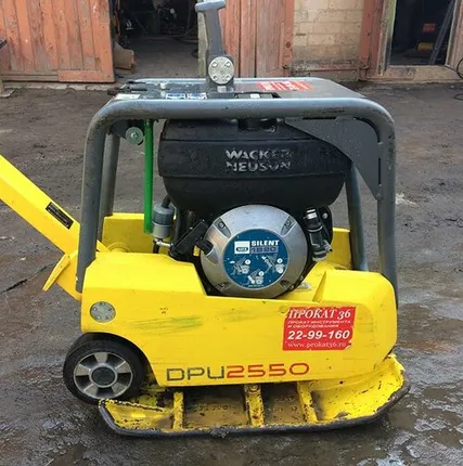 Фото №0 Аренда виброплиты дизельной реверсивной.