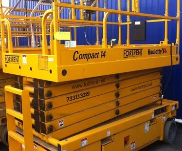 фото Ножничные электрические подъемники Haulotte Compact 14 в аренду