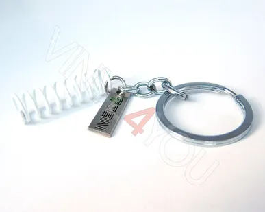 фото Брелок пружина белая