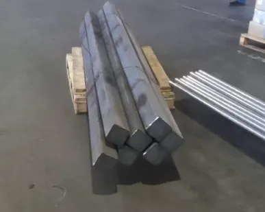 фото Квадрат 100х100 мм ст 3 ГОСТ 2591