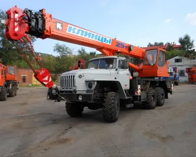фото Автокран КЛИНЦЫ КС 55713-3К-3 на шасси УРАЛ 5557И (25 тн.)
в