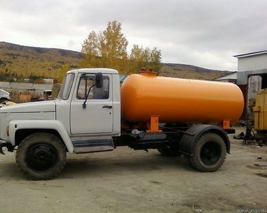 фото Аренда ассенизатора (4м3)
