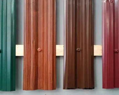 фото Металлический штакетник