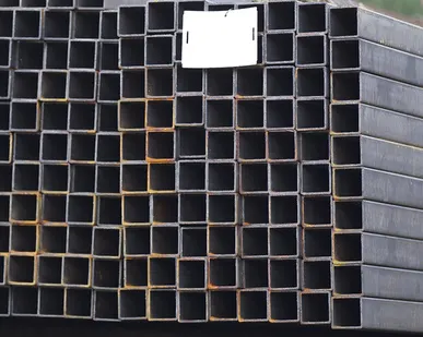 фото Труба профильная квадратная