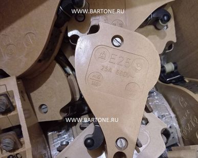 фото Ролико-рычажный выключатель Е-25 / концевой выключатель Е25 РДК-250 в Москве