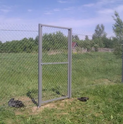 Фото №0 Забор из сетки рабицы