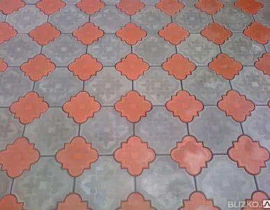 фото Укладка тротуарной плитки