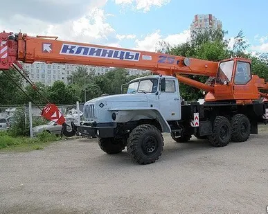 фото Кран КС-55713-3К-2 Клинцы 25т. Стрела 24м.