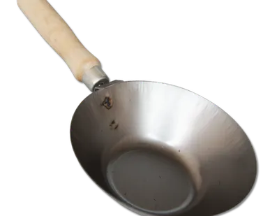 фото Ковш строительный 160мм, круглое дно, деревянная ручка